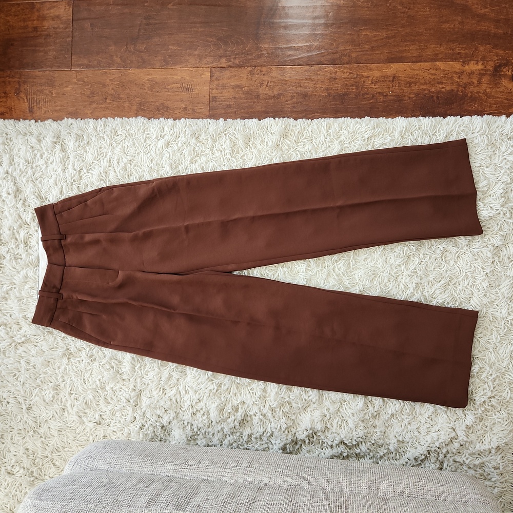 Aritzia The Effortless Pant